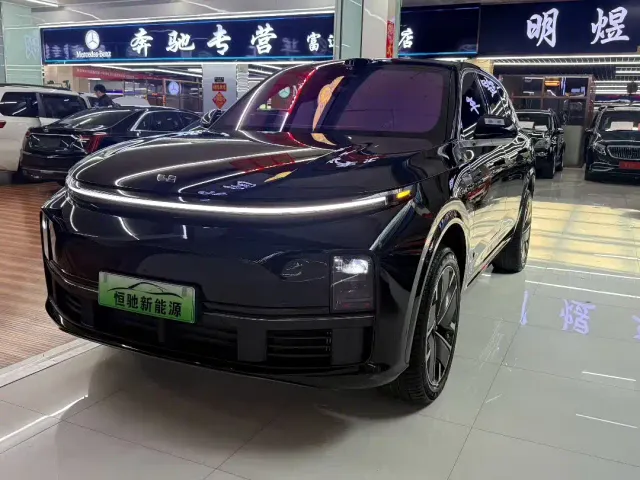Фотография автомобиля — Li Auto L7