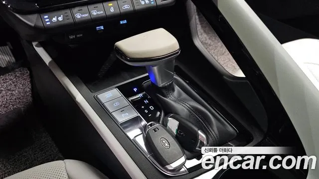 Hyundai AVANTE Avante (CN7) — Фото автомобиля 9