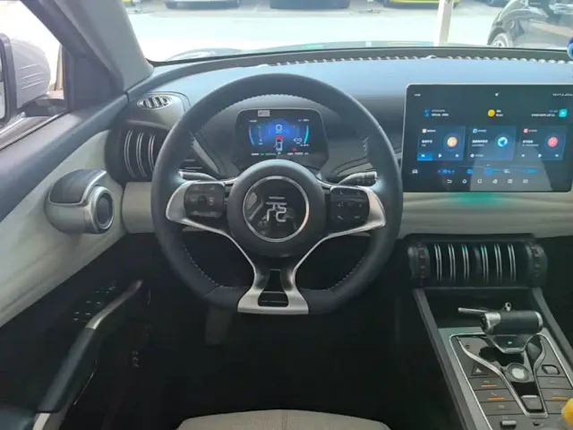 BYD Yuan PLUS — Фото автомобиля 10