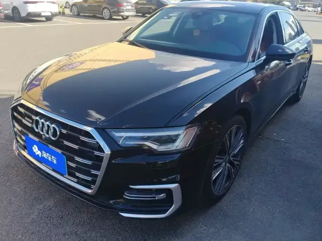 Фотография автомобиля — Audi A6L