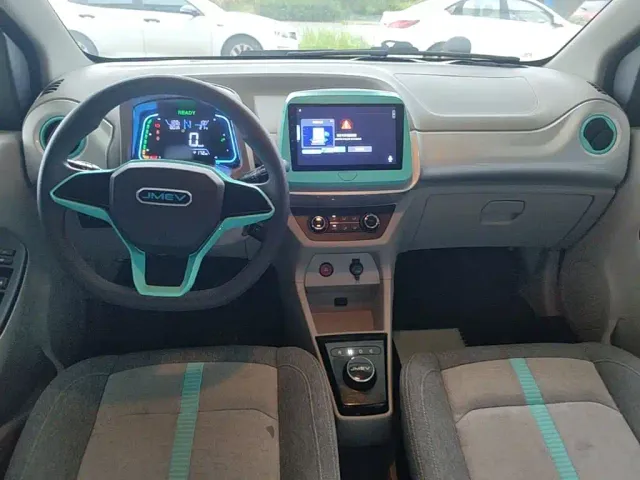 JMEV Xiaoqilin — Фото автомобиля 9
