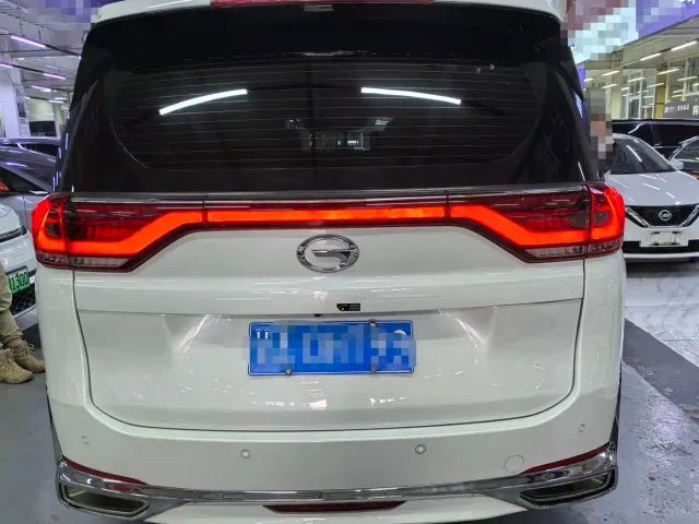 GAC Trumpchi M8 — Фото автомобиля 5