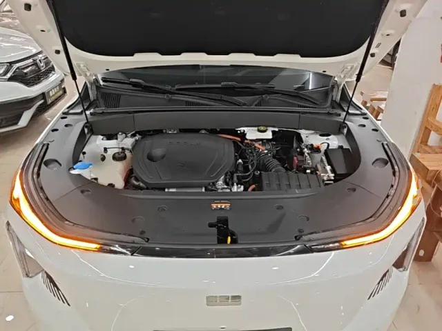 Geely Galaxy L7 — Фото автомобиля 19