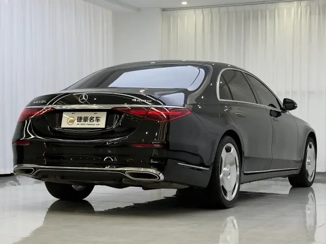 Mercedes-Benz S-Class — Фото автомобиля 11
