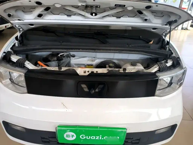 Wuling Hongguang Mini EV — Фото автомобиля 15
