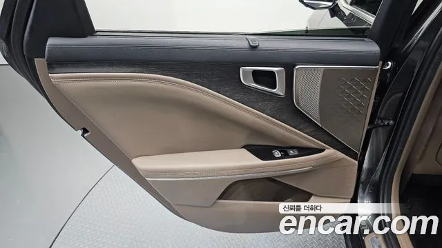 Kia K8 K8 Hybrid — Фото автомобиля 14