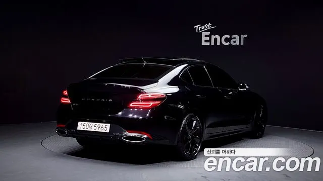 Genesis G70 Новый G70 Бензин 3.3T 2WD — Фото автомобиля 2