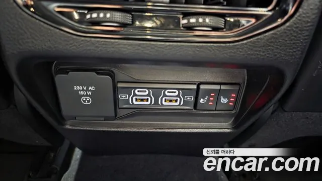 Jeep Cherokee Grand Cherokee(WL) 3.6 Limited — Фото автомобиля 16