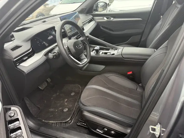 Geely Xingrui — Фото автомобиля 5