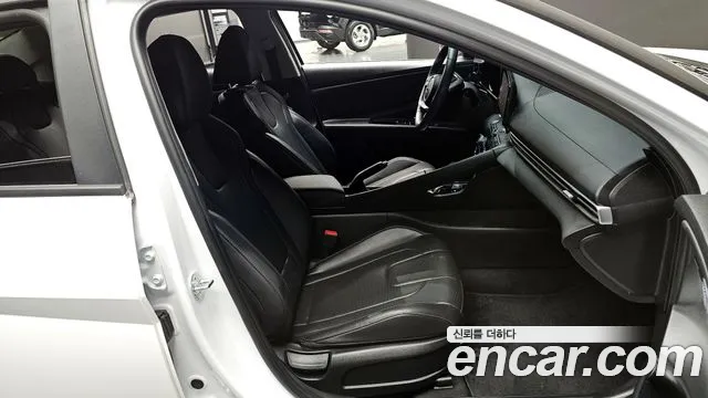 Hyundai AVANTE Avante (CN7) — Фото автомобиля 10