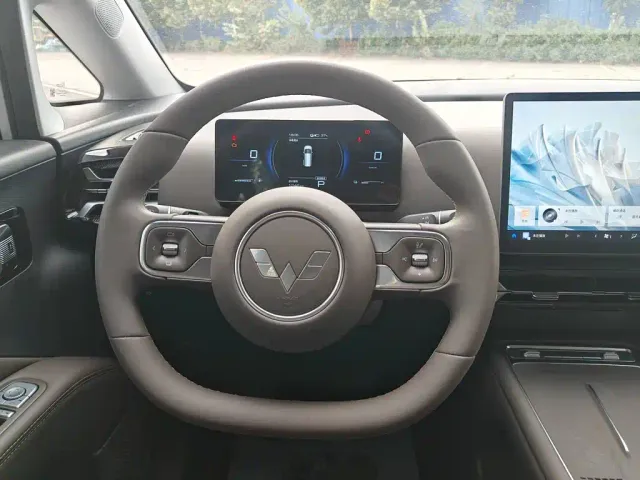 Wuling Starlight 730 — Фото автомобиля 10