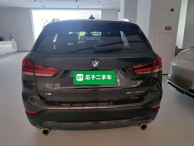BMW X1 — Фото автомобиля 5