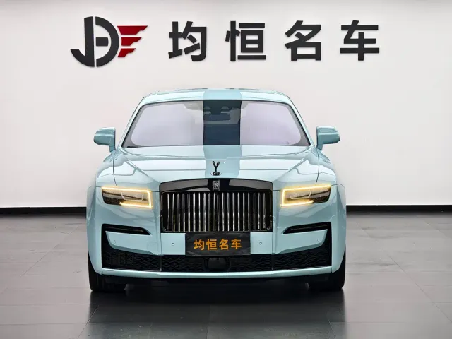 Rolls-Royce Ghost — Фото автомобиля 2