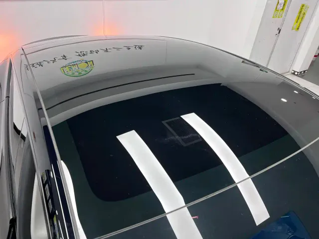 Tesla Model Y — Фото автомобиля 13