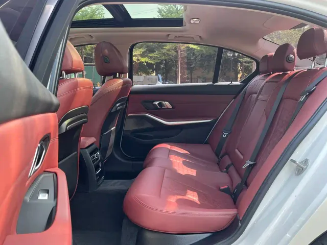BMW 3 Series — Фото автомобиля 20