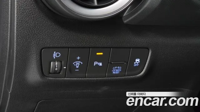 Hyundai Kona Новый Kona Гибрид Smart — Фото автомобиля 15