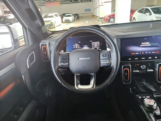 Haval Big Dog — Фото автомобиля 10