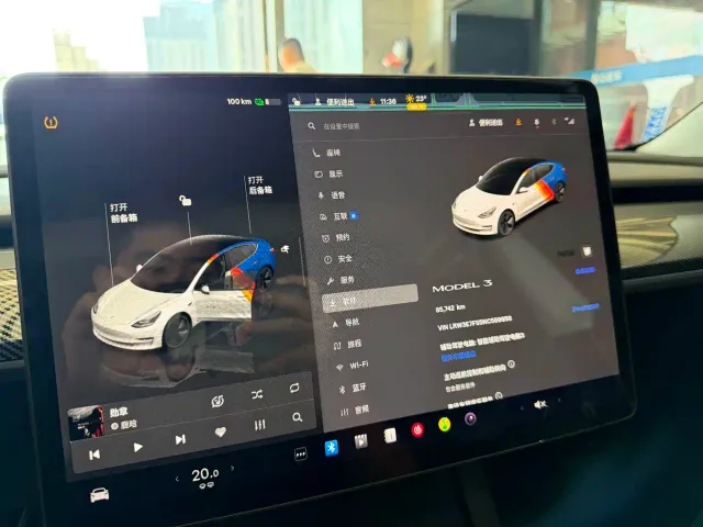 Tesla Model 3 — Фото автомобиля 5