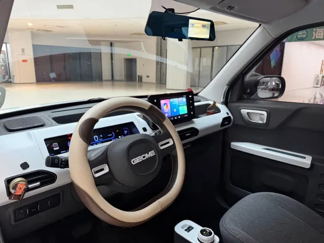 Geely Panda — Фото автомобиля 7