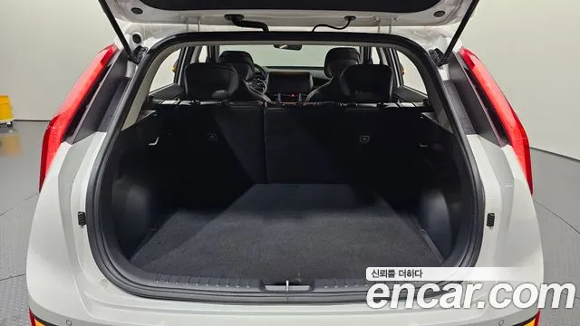 Kia Niro All Niro EV Air — Фото автомобиля 16