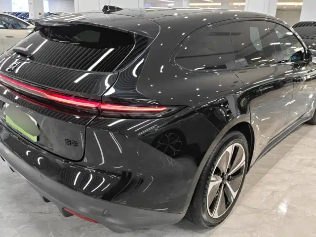 Nio ET5 Touring — Фото автомобиля 3