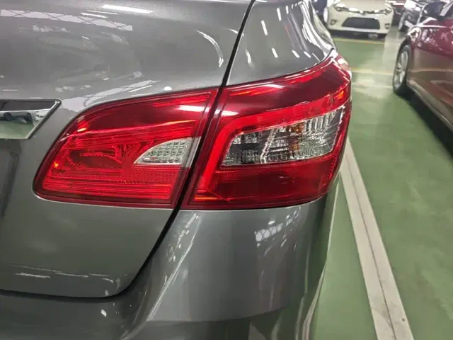 Nissan Sylphy — Фото автомобиля 7