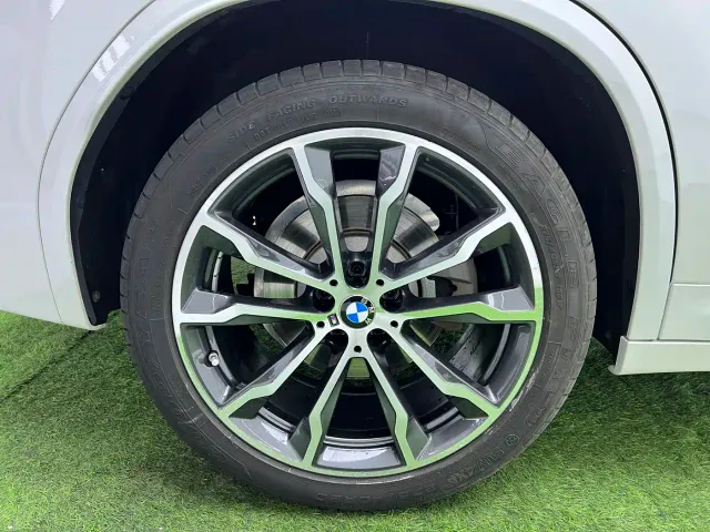 BMW X3 — Фото автомобиля 13