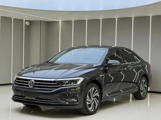 Фотография автомобиля — Volkswagen Sagitar