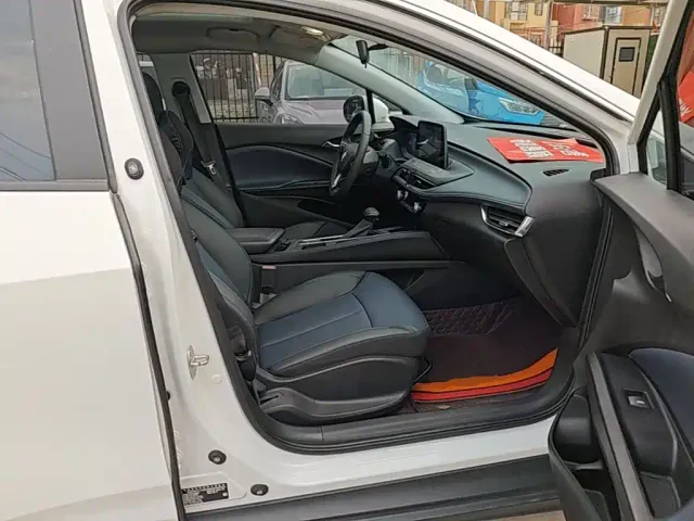 Buick Velite 6 — Фото автомобиля 24