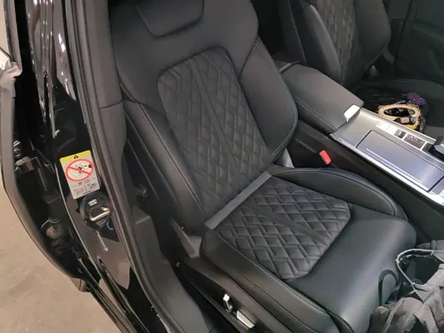 Audi A6L — Фото автомобиля 24