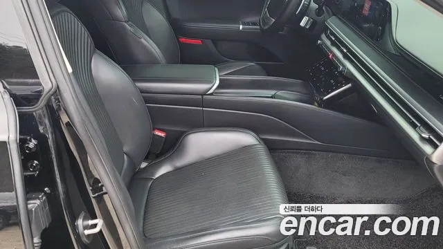 Hyundai Grandeur Grandeur (GN7) 2.5 Бензин 2WD — Фото автомобиля 10