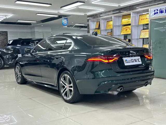 Jaguar XEL — Фото автомобиля 4