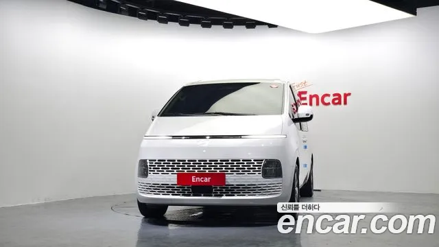 Hyundai Staria — Фото автомобиля 3
