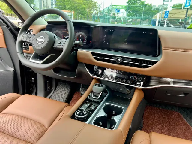 Nissan Terra — Фото автомобиля 19