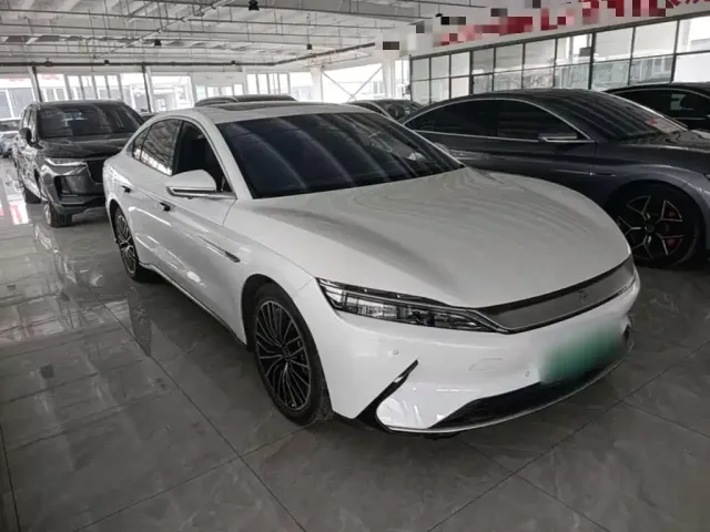BYD Han — Фото автомобиля 3