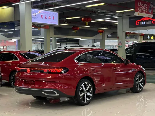 Volkswagen Lamando — Фото автомобиля 2