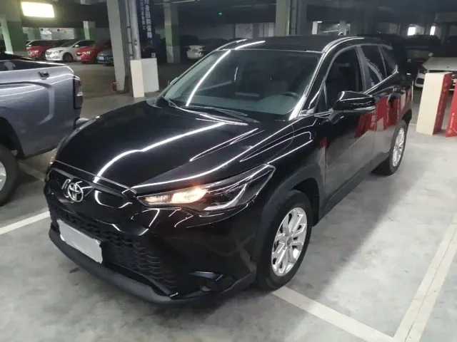 Фотография автомобиля — Toyota Frontlander
