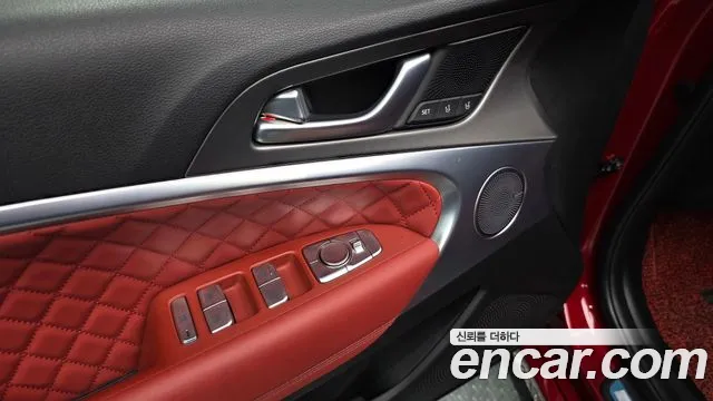 Genesis G70 Новый G70 Бензин 3.3T 4WD — Фото автомобиля 22