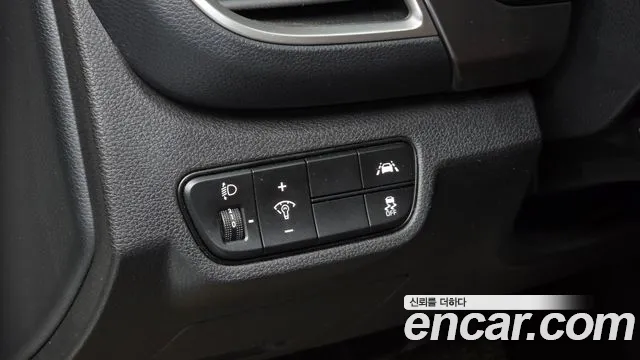 Kia Seltos — Фото автомобиля 23