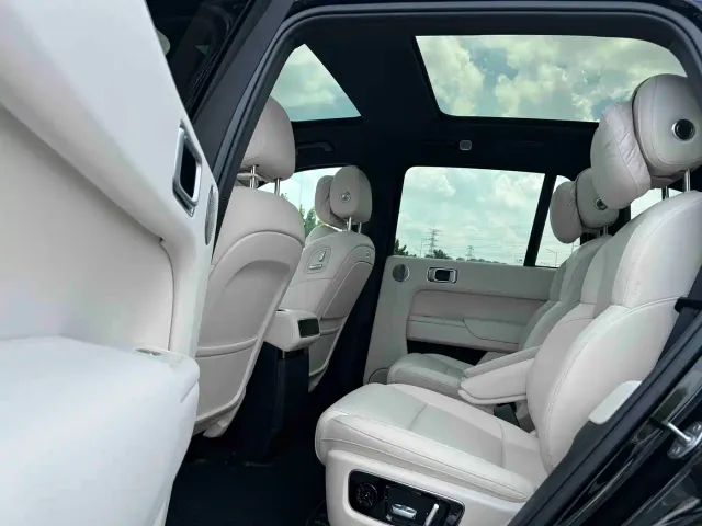 Li Auto L8 — Фото автомобиля 5