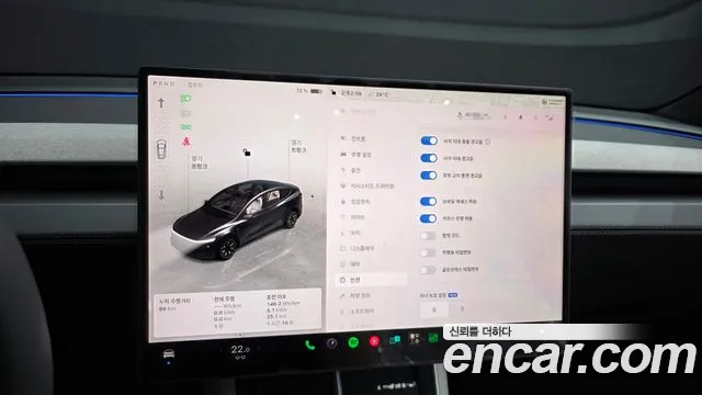 Tesla Model Y — Фото автомобиля 27