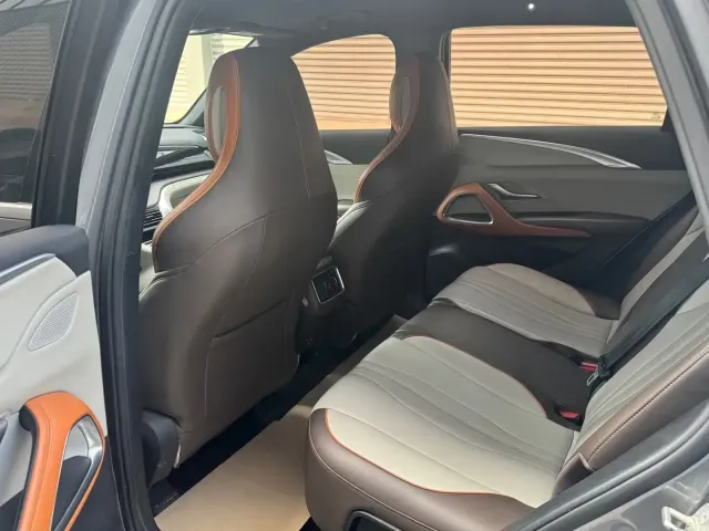 BYD Song Pro — Фото автомобиля 11