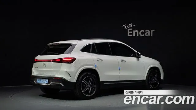 Mercedes-Benz EQA H243 — Фото автомобиля 2