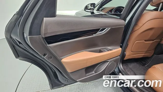 Genesis G80 RG3 — Фото автомобиля 14