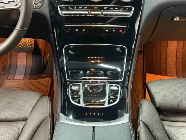 Mercedes-Benz GLC-Class — Фото автомобиля 20