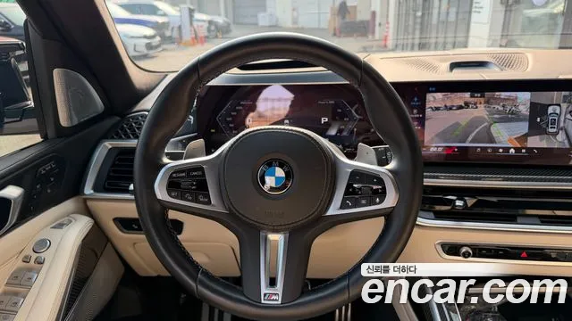 BMW X7 M60i xDrive M Sport 6 мест — Фото автомобиля 18