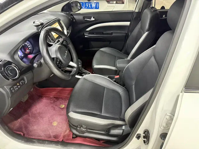 Kia KX1 — Фото автомобиля 4