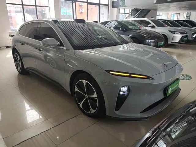 Nio ET5 Touring — Фото автомобиля 21