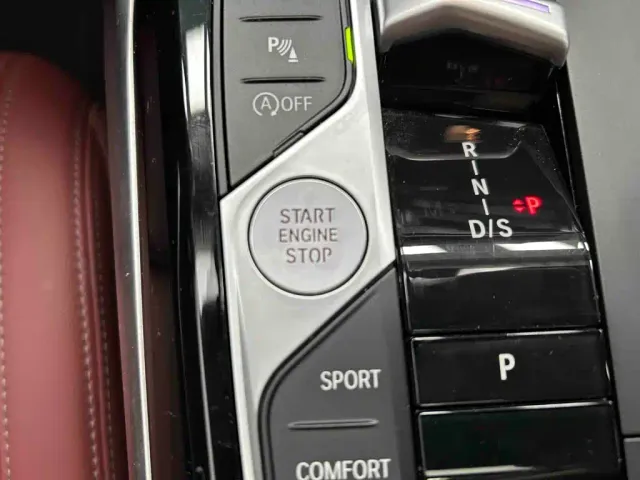 BMW 3 Series — Фото автомобиля 10