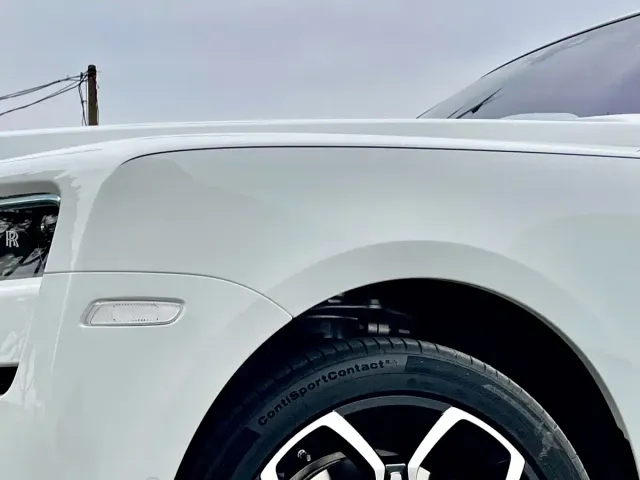 Rolls-Royce Cullinan — Фото автомобиля 10